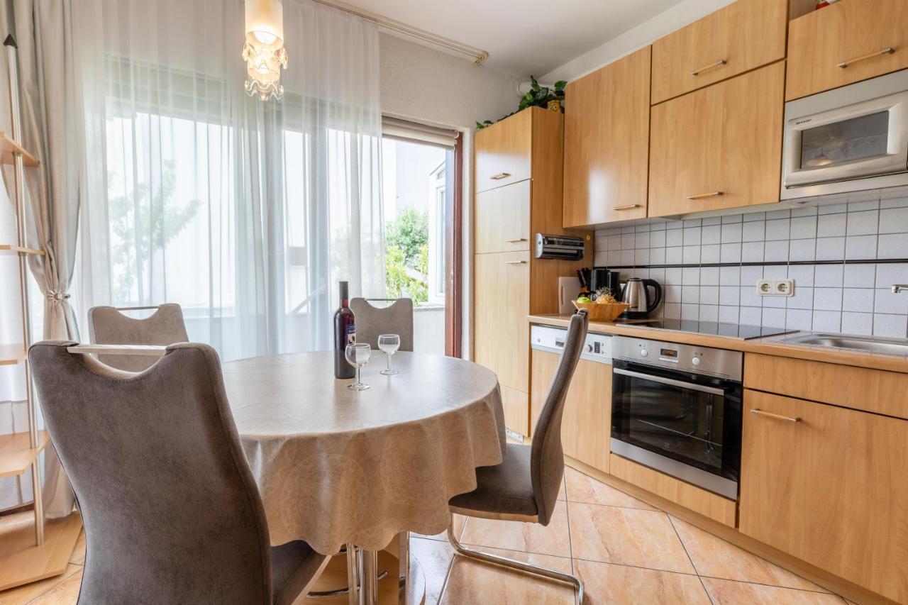 Apartman Lana Башка Экстерьер фото