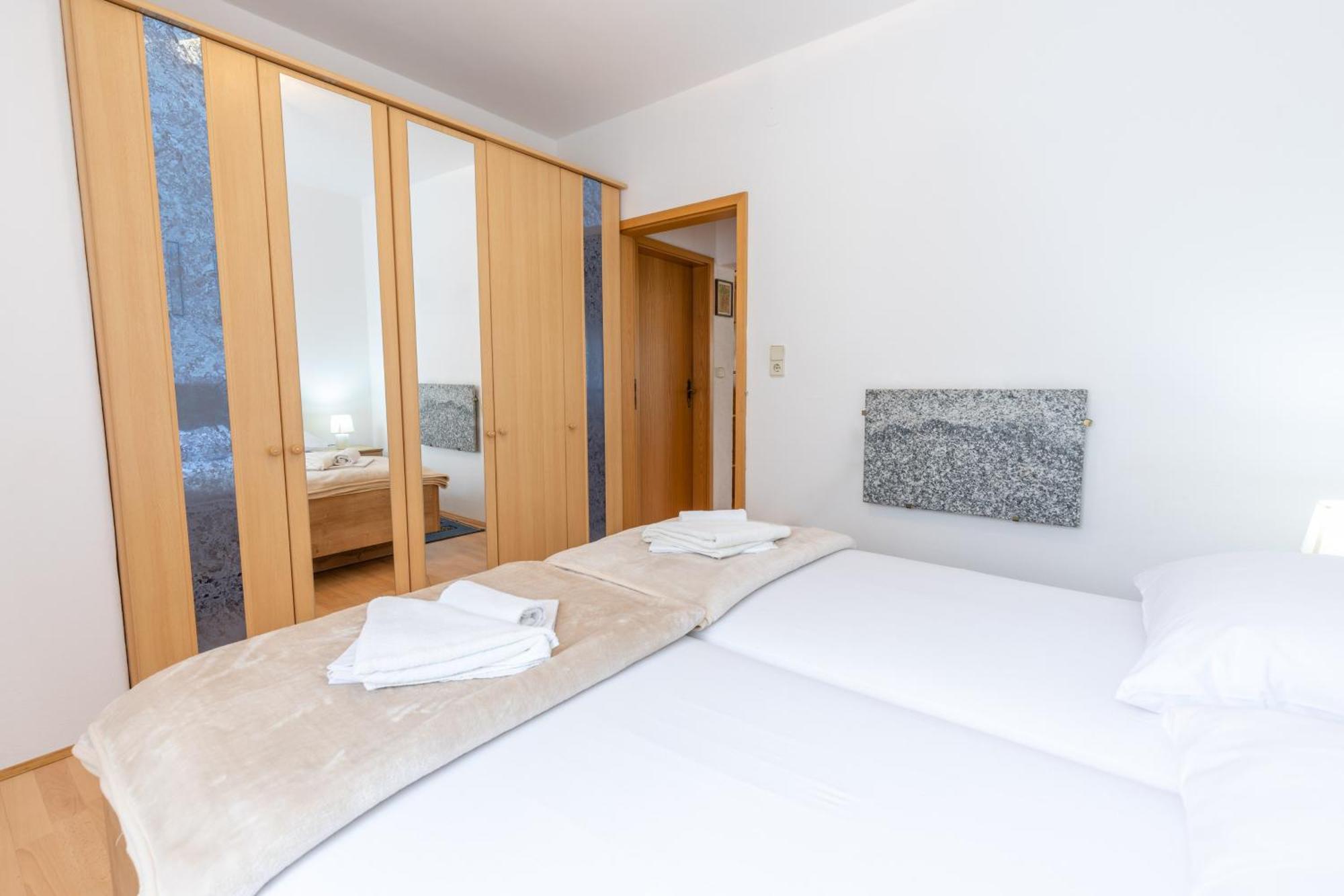 Apartman Lana Башка Экстерьер фото